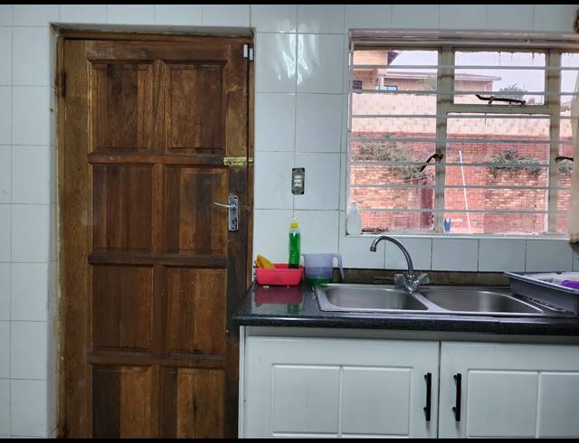 3 BEDROOM HOUSE FOR SALE IN NEWHOLME